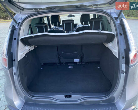 Серый Рено Сценик, объемом двигателя 1.46 л и пробегом 195 тыс. км за 8999 $, фото 16 на Automoto.ua