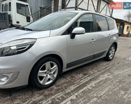 Сірий Рено Сценік, об'ємом двигуна 1.6 л та пробігом 254 тис. км за 8300 $, фото 3 на Automoto.ua