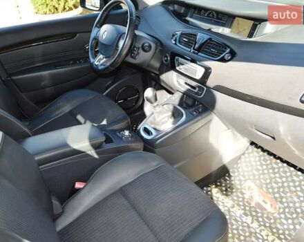 Серый Рено Сценик, объемом двигателя 1.6 л и пробегом 272 тыс. км за 7999 $, фото 35 на Automoto.ua