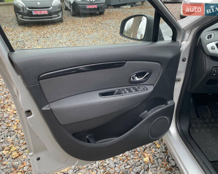 Серый Рено Сценик, объемом двигателя 1.5 л и пробегом 273 тыс. км за 7699 $, фото 13 на Automoto.ua