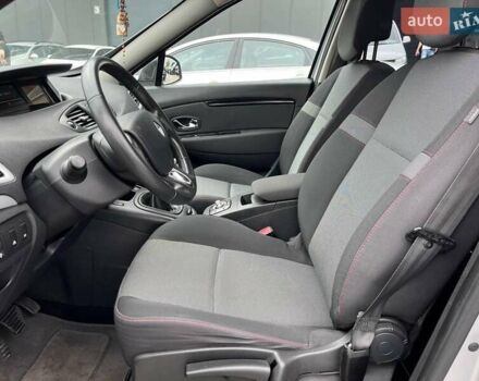 Серый Рено Сценик, объемом двигателя 1.5 л и пробегом 271 тыс. км за 8990 $, фото 41 на Automoto.ua