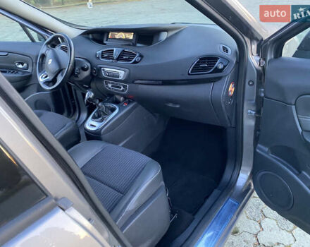 Серый Рено Сценик, объемом двигателя 1.46 л и пробегом 195 тыс. км за 8999 $, фото 31 на Automoto.ua