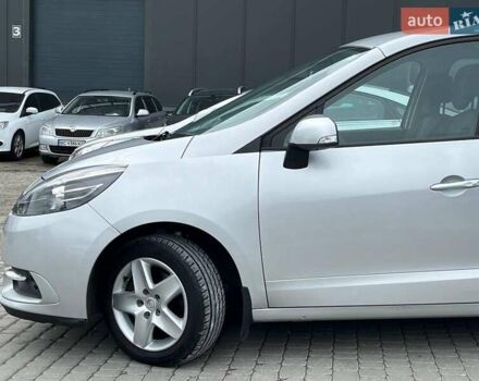 Серый Рено Сценик, объемом двигателя 1.5 л и пробегом 271 тыс. км за 8990 $, фото 3 на Automoto.ua