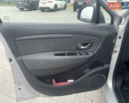 Серый Рено Сценик, объемом двигателя 1.46 л и пробегом 249 тыс. км за 7650 $, фото 13 на Automoto.ua