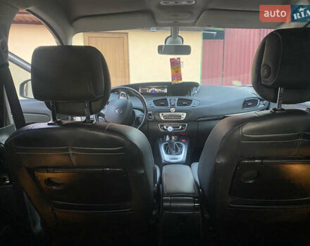 Сірий Рено Сценік, об'ємом двигуна 1.5 л та пробігом 202 тис. км за 9400 $, фото 7 на Automoto.ua