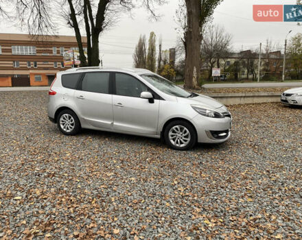 Серый Рено Сценик, объемом двигателя 1.5 л и пробегом 273 тыс. км за 7699 $, фото 10 на Automoto.ua