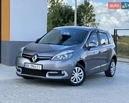 Серый Рено Сценик, объемом двигателя 1.5 л и пробегом 220 тыс. км за 7900 $, фото 2 на Automoto.ua