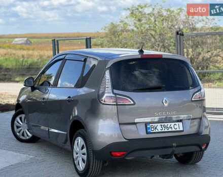 Серый Рено Сценик, объемом двигателя 1.5 л и пробегом 220 тыс. км за 7900 $, фото 17 на Automoto.ua