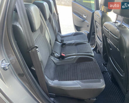 Серый Рено Сценик, объемом двигателя 1.5 л и пробегом 260 тыс. км за 11250 $, фото 5 на Automoto.ua