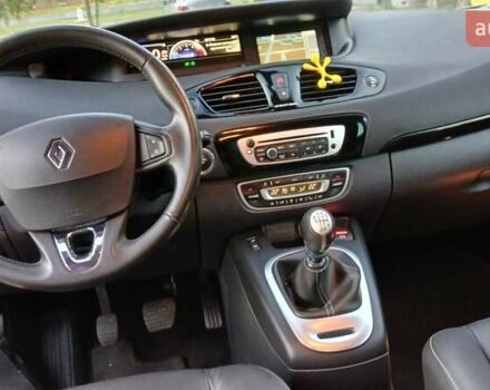 Рено Сценик 2013 в Виннице на Automoto.ua Серый Рено Сценик, объемом двигателя 1.6 л и пробегом 187 тыс. км за 8900 $, фото 7 на Automoto.ua