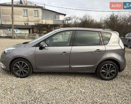 Серый Рено Сценик, объемом двигателя 1.5 л и пробегом 230 тыс. км за 8999 $, фото 2 на Automoto.ua