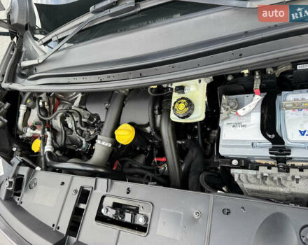 Серый Рено Сценик, объемом двигателя 1.5 л и пробегом 203 тыс. км за 9950 $, фото 47 на Automoto.ua