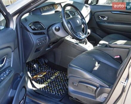 Серый Рено Сценик, объемом двигателя 1.6 л и пробегом 272 тыс. км за 7999 $, фото 17 на Automoto.ua