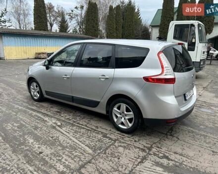 Сірий Рено Сценік, об'ємом двигуна 1.6 л та пробігом 254 тис. км за 8300 $, фото 14 на Automoto.ua