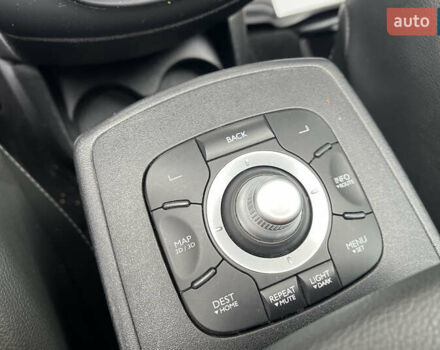 Сірий Рено Сценік, об'ємом двигуна 1.2 л та пробігом 157 тис. км за 8400 $, фото 17 на Automoto.ua