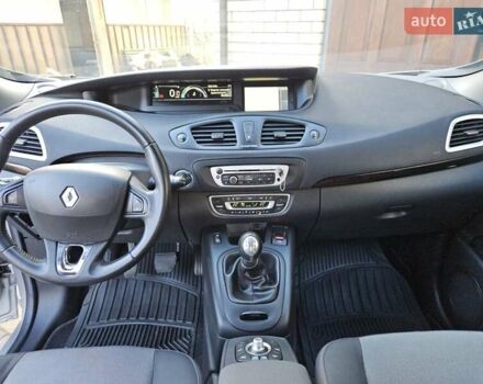 Серый Рено Сценик, объемом двигателя 1.2 л и пробегом 165 тыс. км за 6500 $, фото 16 на Automoto.ua