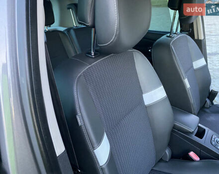 Серый Рено Сценик, объемом двигателя 1.46 л и пробегом 195 тыс. км за 8999 $, фото 33 на Automoto.ua