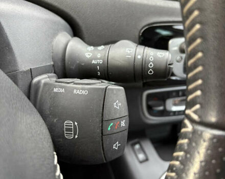 Серый Рено Сценик, объемом двигателя 1.5 л и пробегом 230 тыс. км за 8999 $, фото 29 на Automoto.ua