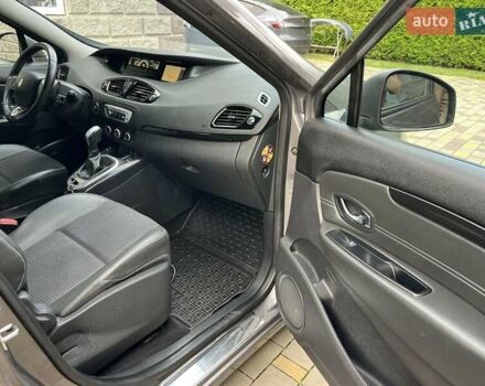 Серый Рено Сценик, объемом двигателя 1.5 л и пробегом 187 тыс. км за 8600 $, фото 12 на Automoto.ua