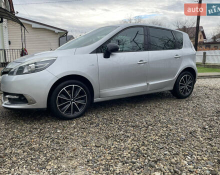 Серый Рено Сценик, объемом двигателя 1.46 л и пробегом 230 тыс. км за 9000 $, фото 2 на Automoto.ua