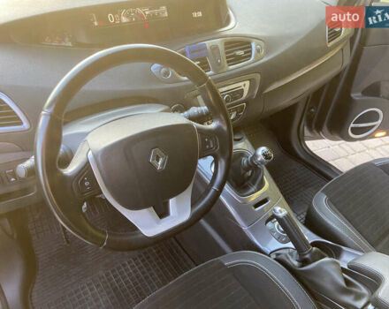 Серый Рено Сценик, объемом двигателя 1.5 л и пробегом 260 тыс. км за 11250 $, фото 15 на Automoto.ua