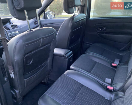 Серый Рено Сценик, объемом двигателя 1.46 л и пробегом 195 тыс. км за 8999 $, фото 14 на Automoto.ua