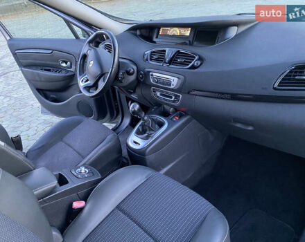 Серый Рено Сценик, объемом двигателя 1.46 л и пробегом 195 тыс. км за 8999 $, фото 32 на Automoto.ua