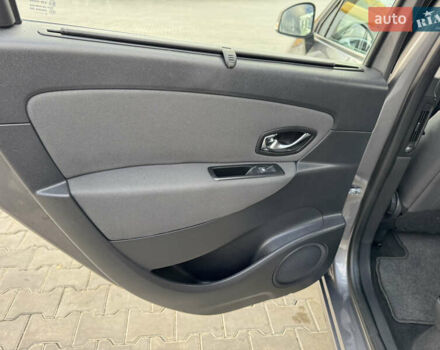 Серый Рено Сценик, объемом двигателя 1.5 л и пробегом 203 тыс. км за 9950 $, фото 27 на Automoto.ua