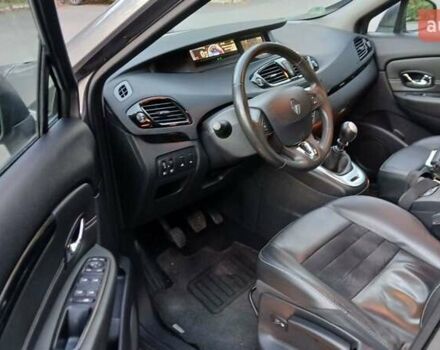 Рено Сценик 2013 в Виннице на Automoto.ua Серый Рено Сценик, объемом двигателя 1.6 л и пробегом 187 тыс. км за 8900 $, фото 26 на Automoto.ua