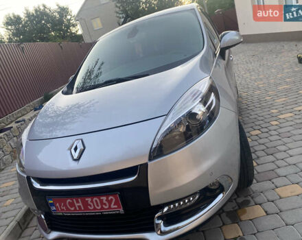 Сірий Рено Сценік, об'ємом двигуна 1.5 л та пробігом 202 тис. км за 9400 $, фото 1 на Automoto.ua