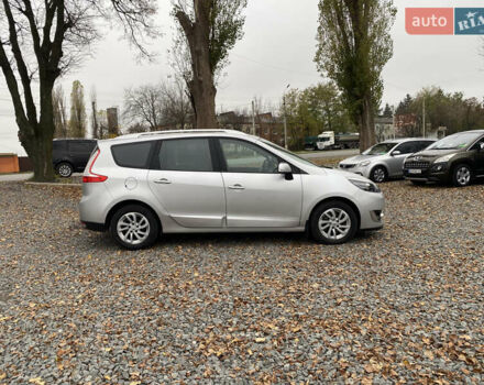 Серый Рено Сценик, объемом двигателя 1.5 л и пробегом 273 тыс. км за 7699 $, фото 9 на Automoto.ua