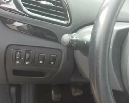 Рено Сценік 2014 у Дубно на Automoto.ua Сірий Рено Сценік, об'ємом двигуна 1.6 л та пробігом 264 тис. км за 8950 $, фото 21 на Automoto.ua