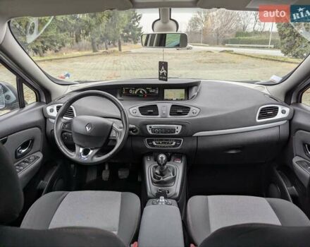 Сірий Рено Сценік, об'ємом двигуна 1.46 л та пробігом 237 тис. км за 8950 $, фото 30 на Automoto.ua