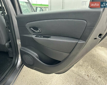 Сірий Рено Сценік, об'ємом двигуна 1.5 л та пробігом 181 тис. км за 9800 $, фото 54 на Automoto.ua