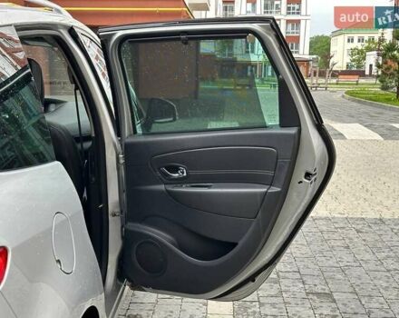 Серый Рено Сценик, объемом двигателя 1.5 л и пробегом 172 тыс. км за 10600 $, фото 18 на Automoto.ua