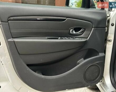 Серый Рено Сценик, объемом двигателя 1.5 л и пробегом 172 тыс. км за 10600 $, фото 13 на Automoto.ua