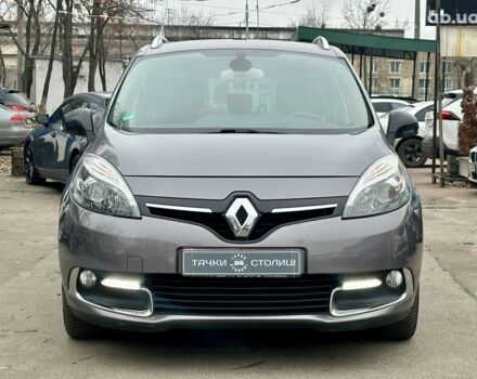 Серый Рено Сценик, объемом двигателя 0 л и пробегом 213 тыс. км за 10400 $, фото 7 на Automoto.ua