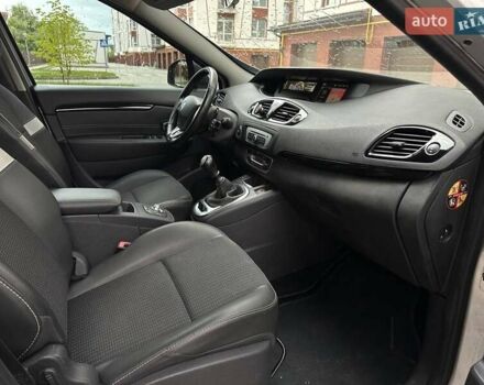 Серый Рено Сценик, объемом двигателя 1.5 л и пробегом 172 тыс. км за 10600 $, фото 21 на Automoto.ua