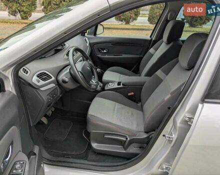 Сірий Рено Сценік, об'ємом двигуна 1.46 л та пробігом 237 тис. км за 8950 $, фото 12 на Automoto.ua