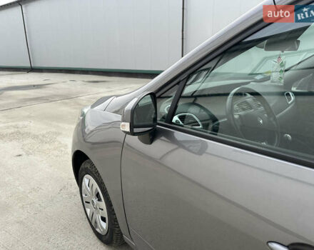 Сірий Рено Сценік, об'ємом двигуна 1.5 л та пробігом 181 тис. км за 9800 $, фото 9 на Automoto.ua