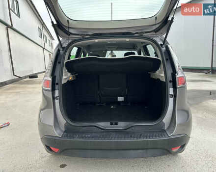 Сірий Рено Сценік, об'ємом двигуна 1.5 л та пробігом 181 тис. км за 9800 $, фото 48 на Automoto.ua