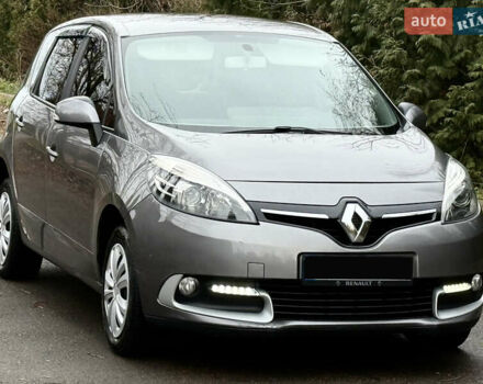 Серый Рено Сценик, объемом двигателя 1.5 л и пробегом 217 тыс. км за 7450 $, фото 1 на Automoto.ua