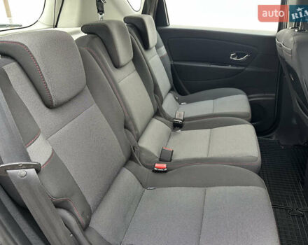 Сірий Рено Сценік, об'ємом двигуна 1.5 л та пробігом 181 тис. км за 9800 $, фото 57 на Automoto.ua