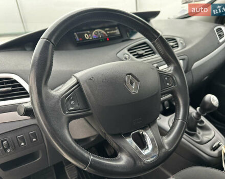 Сірий Рено Сценік, об'ємом двигуна 1.5 л та пробігом 181 тис. км за 9800 $, фото 43 на Automoto.ua