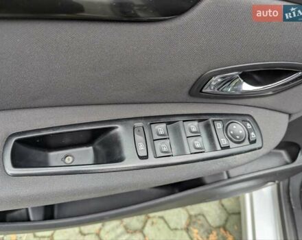 Сірий Рено Сценік, об'ємом двигуна 1.46 л та пробігом 237 тис. км за 8950 $, фото 11 на Automoto.ua