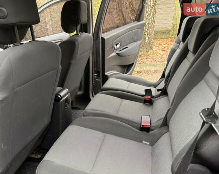 Серый Рено Сценик, объемом двигателя 1.5 л и пробегом 217 тыс. км за 7450 $, фото 38 на Automoto.ua