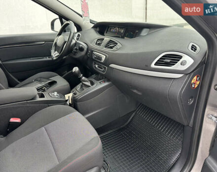 Сірий Рено Сценік, об'ємом двигуна 1.5 л та пробігом 181 тис. км за 9800 $, фото 60 на Automoto.ua