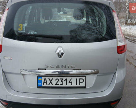 Сірий Рено Сценік, об'ємом двигуна 2 л та пробігом 248 тис. км за 8900 $, фото 9 на Automoto.ua