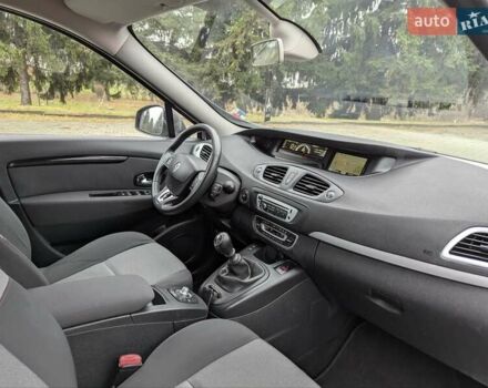 Сірий Рено Сценік, об'ємом двигуна 1.46 л та пробігом 237 тис. км за 8950 $, фото 27 на Automoto.ua