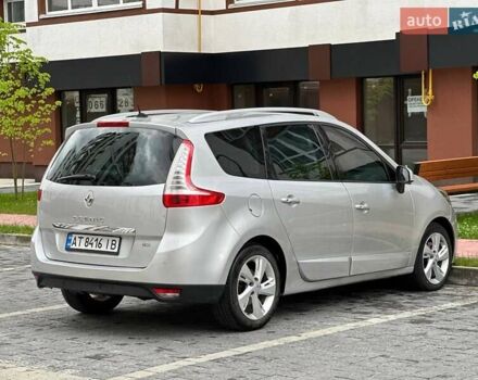 Серый Рено Сценик, объемом двигателя 1.5 л и пробегом 172 тыс. км за 10600 $, фото 3 на Automoto.ua